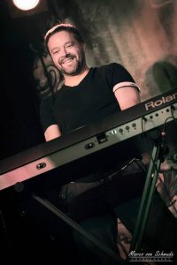 Mit Leo Jonas on Stage 8below München